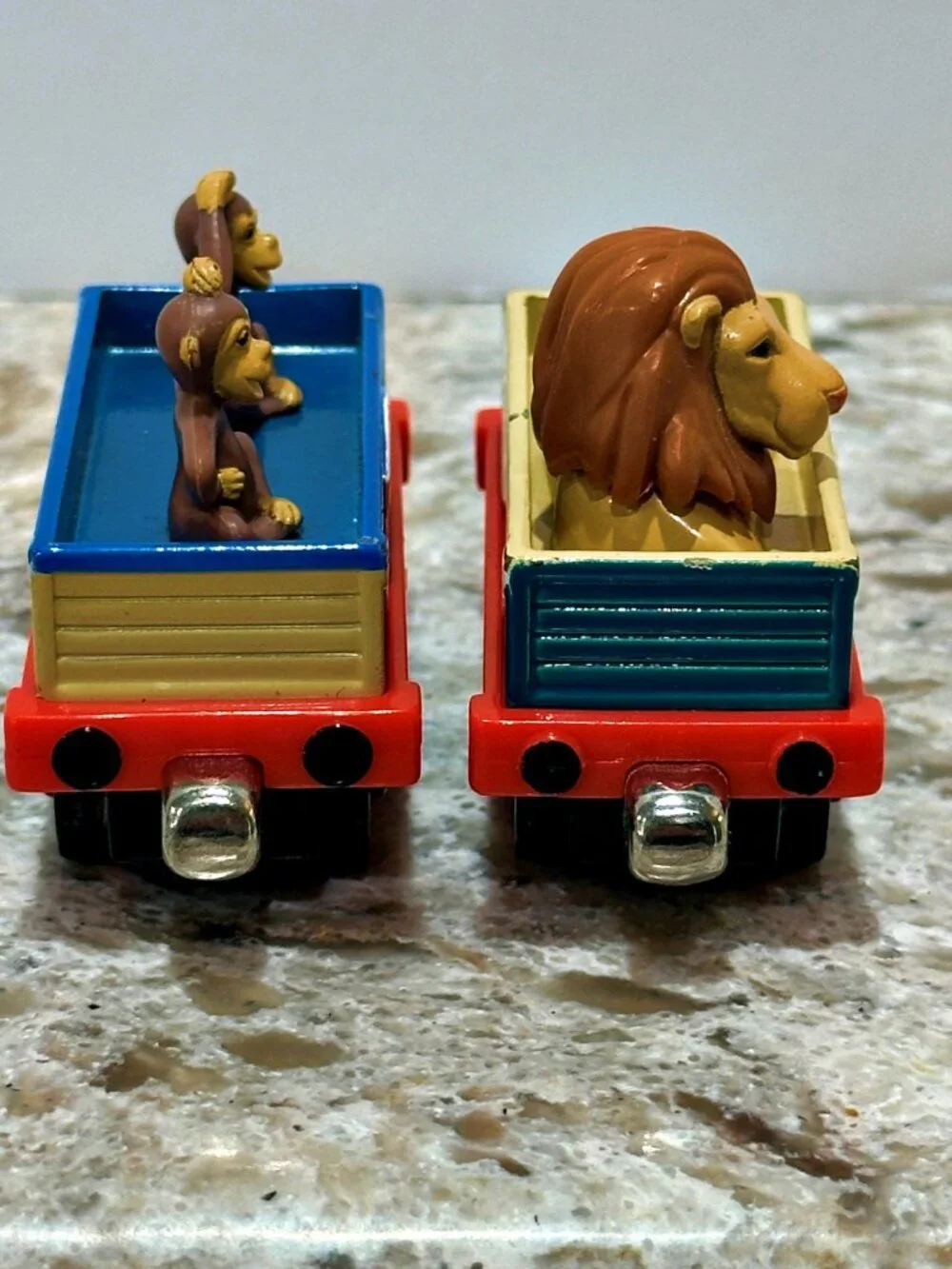 Thomas Friends Sodor Zoo Lion Monkey Cars Take Along Die Cast 2006 Lot ~NO SOUND